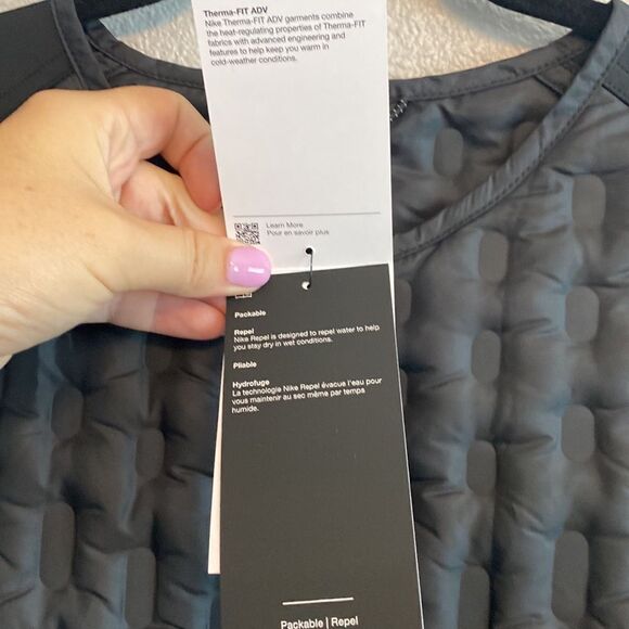 NWT-Nike-Women’s quilted padded ThermaFIT ADV down jacket black-Size Medium - Picture 10 of 13